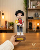 São Carlo Acutis da Eucaristia Viva – Amigurumi Sagrado em Crochê | Santa Arte